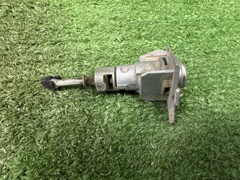 Замок зажигания, личинка двери и ключ Hyundai i30 2013