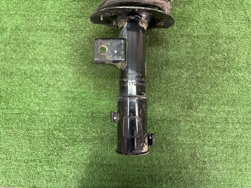 Амортизатор в сборе Hyundai i30 2013