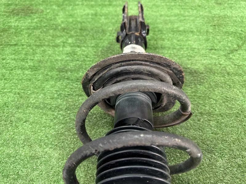 Амортизатор в сборе Hyundai i30 2013