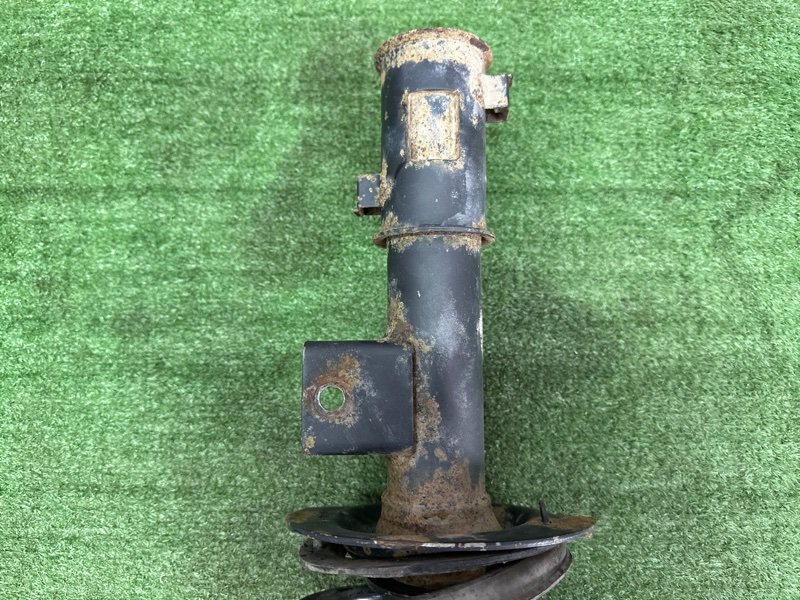 Амортизатор в сборе Hyundai i30 2013