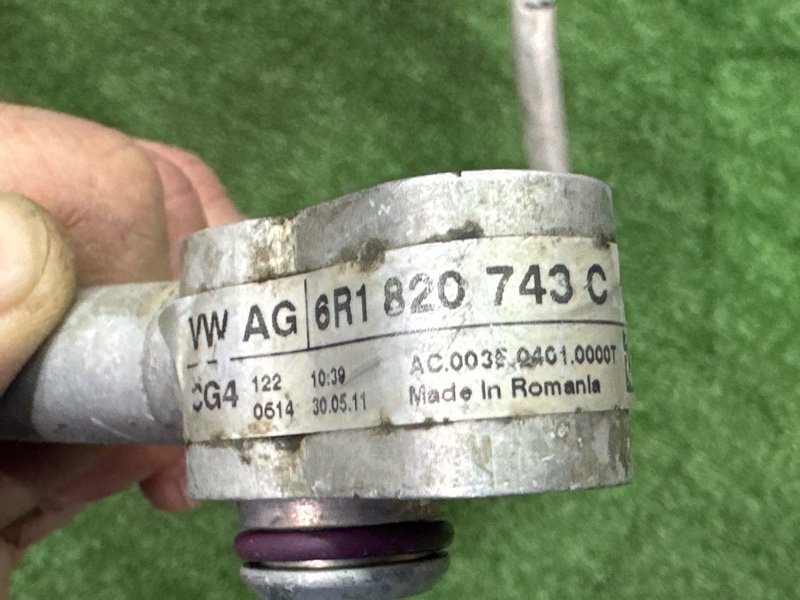 Трубка кондиционера Skoda Fabia 2