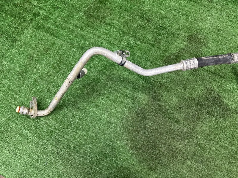 Трубка кондиционера Ford Focus 2