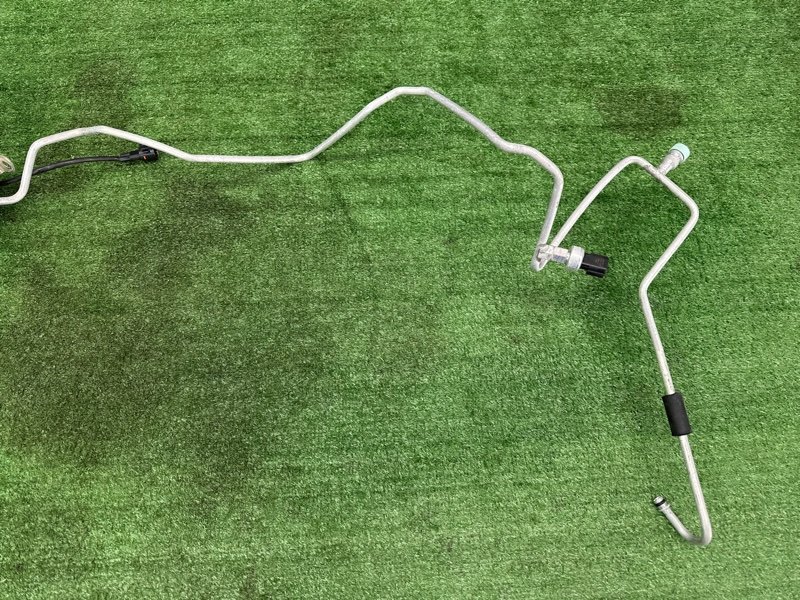 Трубка кондиционера Mitsubishi Outlander 3