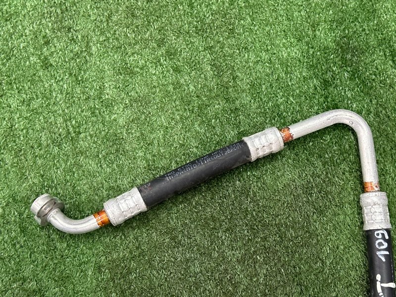 Трубка кондиционера Mitsubishi Outlander 3