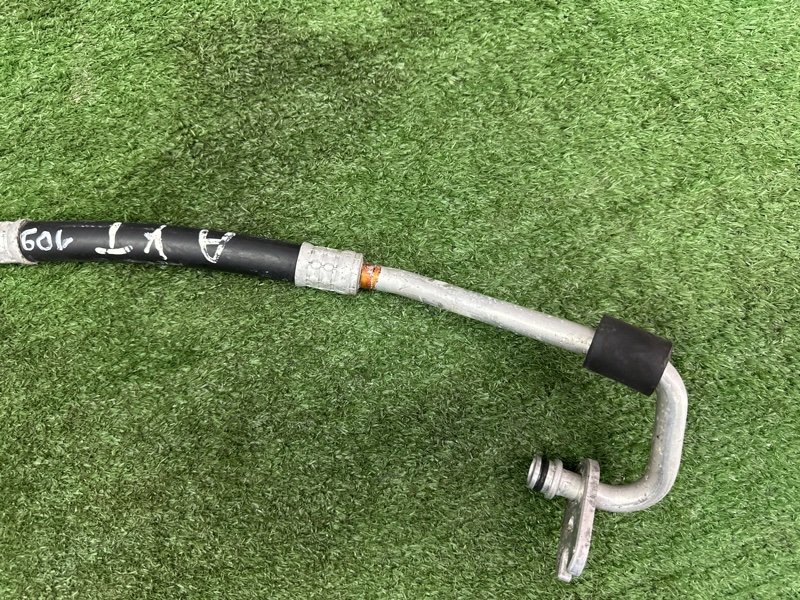 Трубка кондиционера Mitsubishi Outlander 3