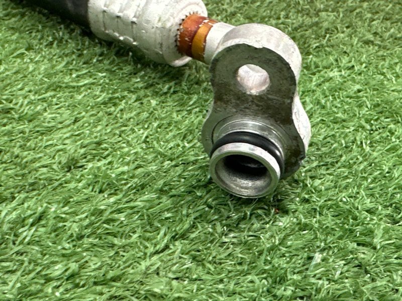 Трубка кондиционера Mitsubishi Outlander 3