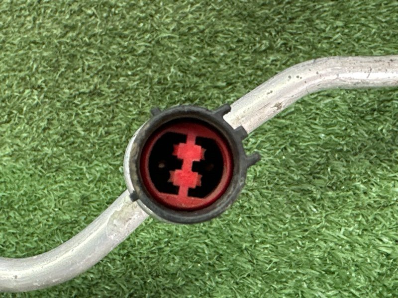 Трубка кондиционера Ford Focus 2