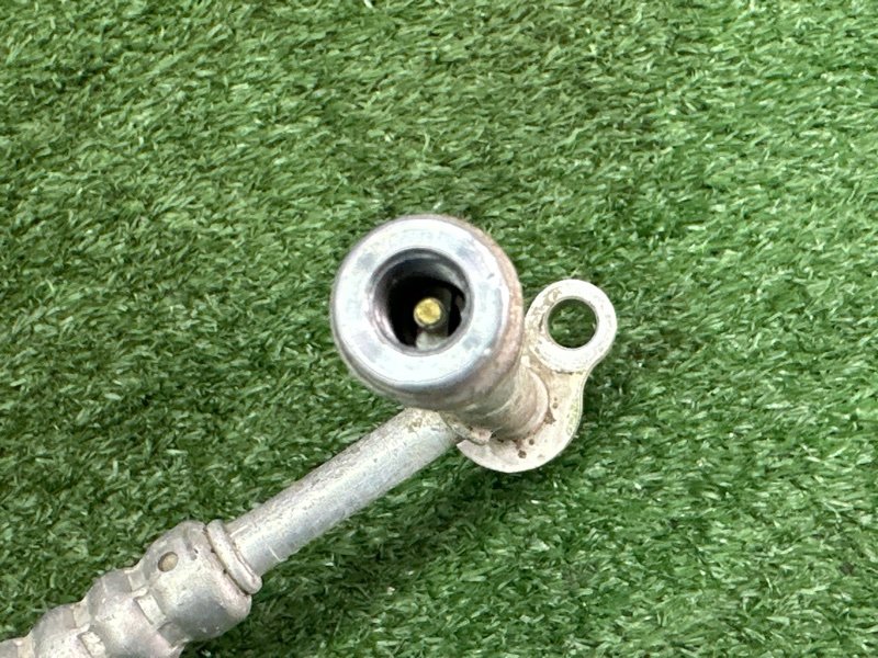 Трубка кондиционера Ford Focus 2