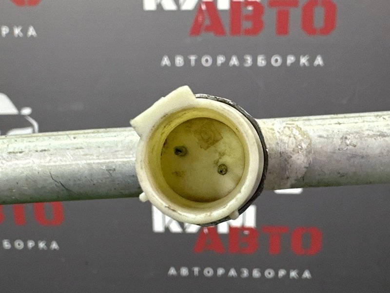 Трубка кондиционера Ford Focus 2