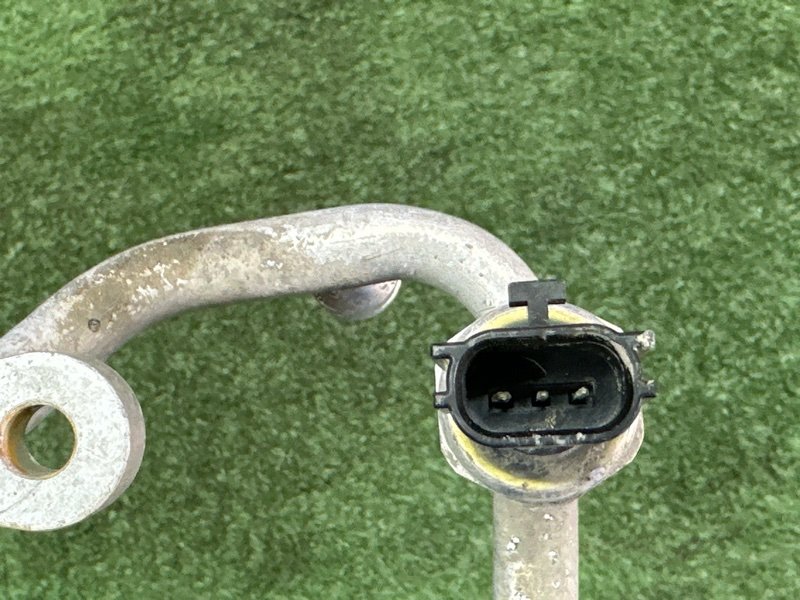 Трубка кондиционера Kia Cerato 1