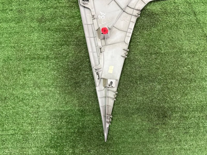 Накладка стойки кузова Honda Civic 4D