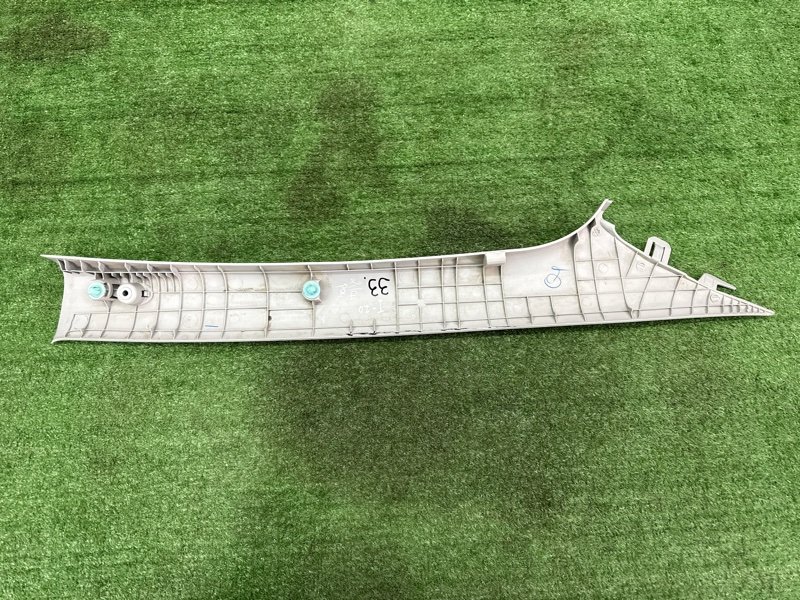 Накладка стойки лобового стекла Hyundai I20