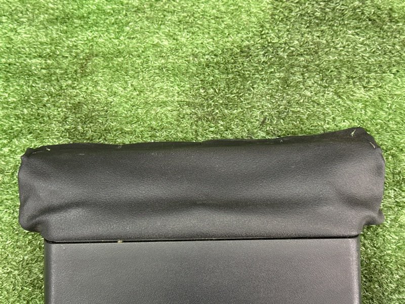 Кожух рулевой колонки Ford Mondeo 3