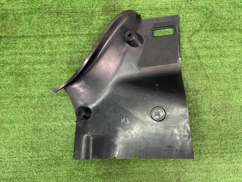 Обшивка багажника Ford Mondeo 3