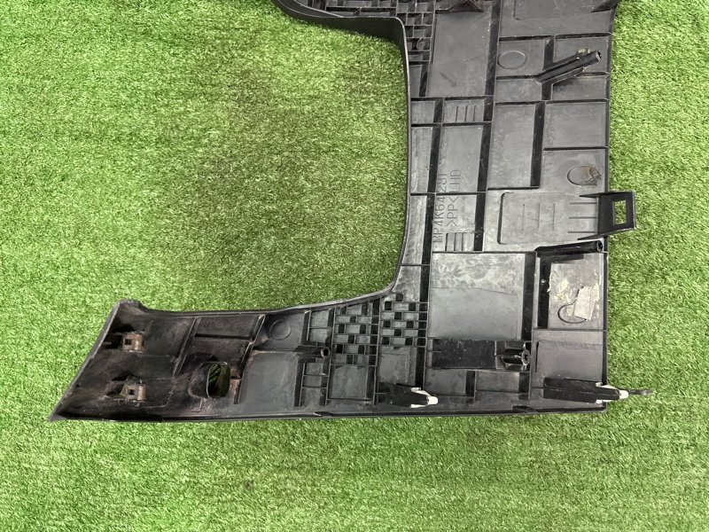 Накладка торпедо нижняя левая Mazda 3 BK