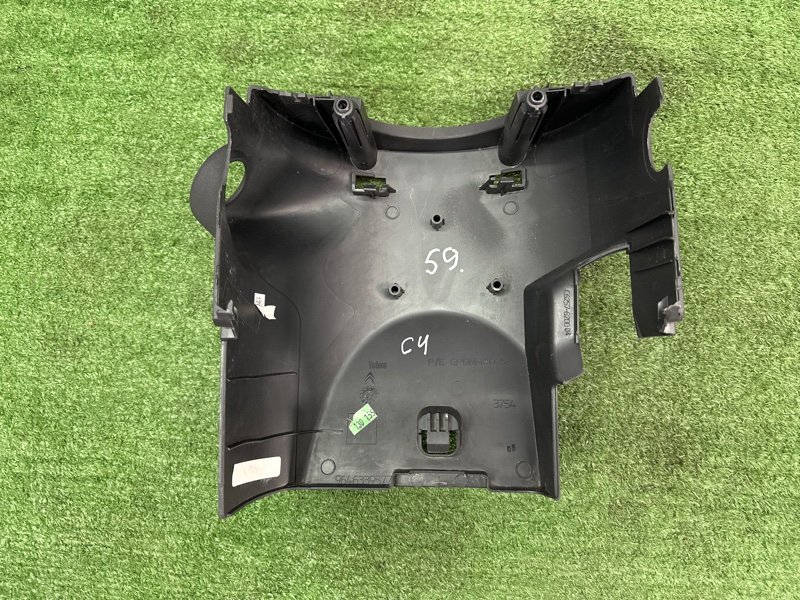 Кожух рулевой колонки Citroen C 4