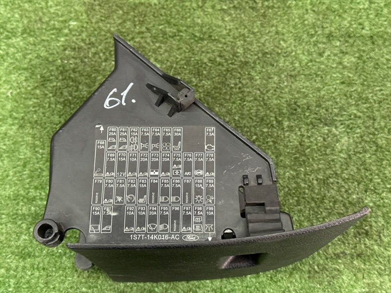 Бардачок Ford Mondeo 3