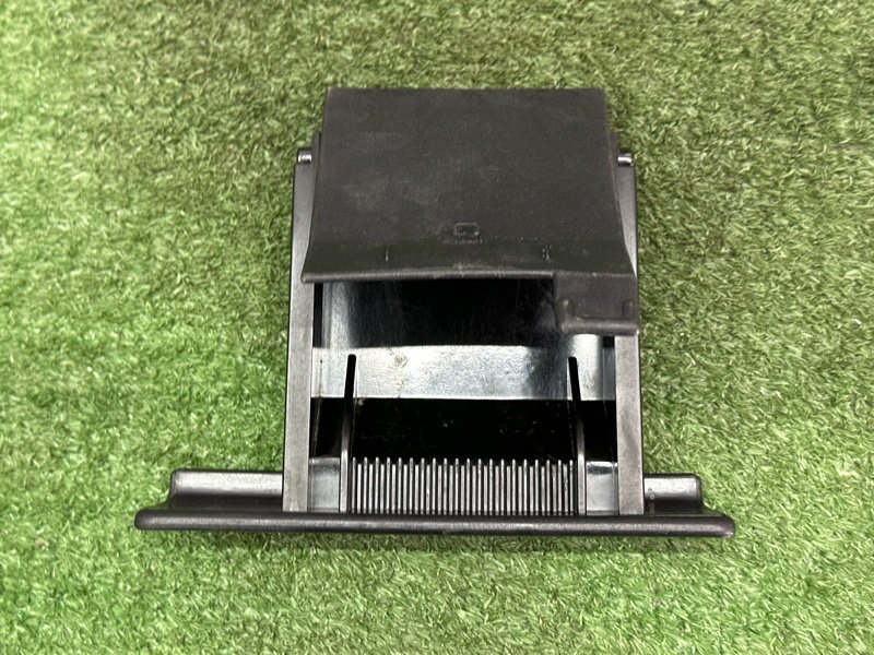 Пепельница Peugeot 307