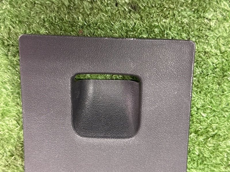 Крышка блока предохранителей салона Hyundai Getz