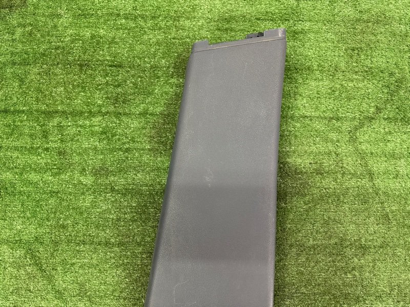 Накладка центральной стойки нижняя Ford Mondeo 4