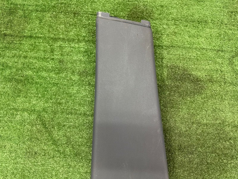 Накладка центральной стойки нижняя Ford Mondeo 4