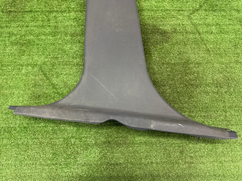 Накладка центральной стойки нижняя Ford Mondeo 4