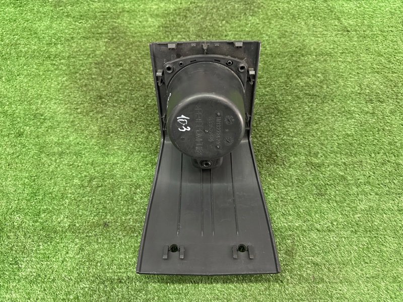 Подстаканник Opel Astra H