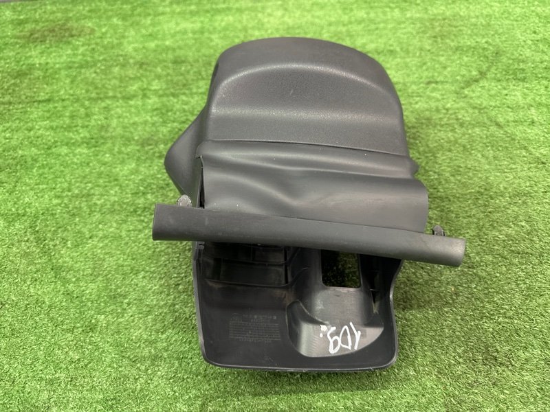 Кожух рулевой колонки LIFAN X60