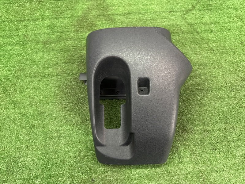 Кожух рулевой колонки LIFAN X60