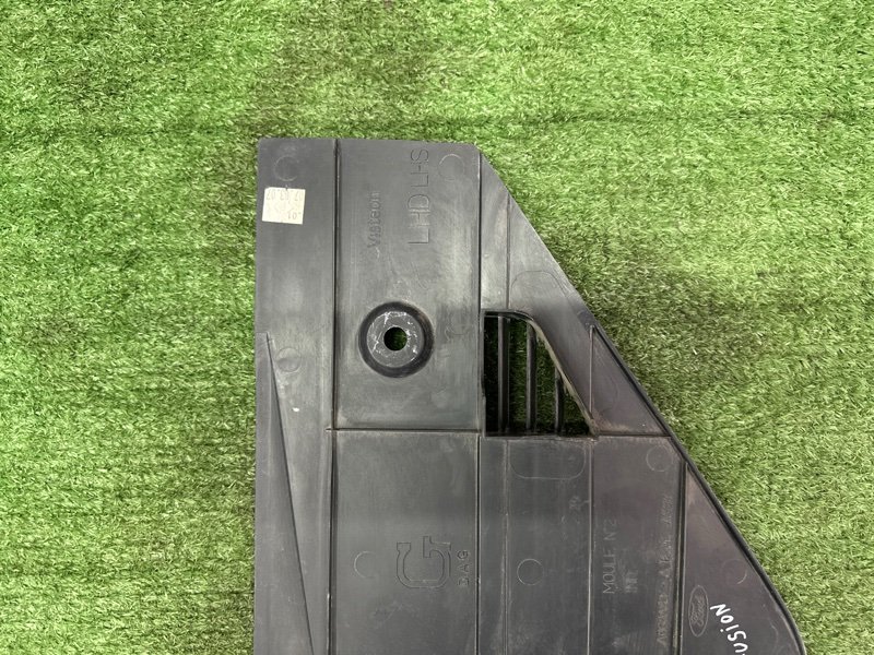 Накладка торпедо Ford Fusion