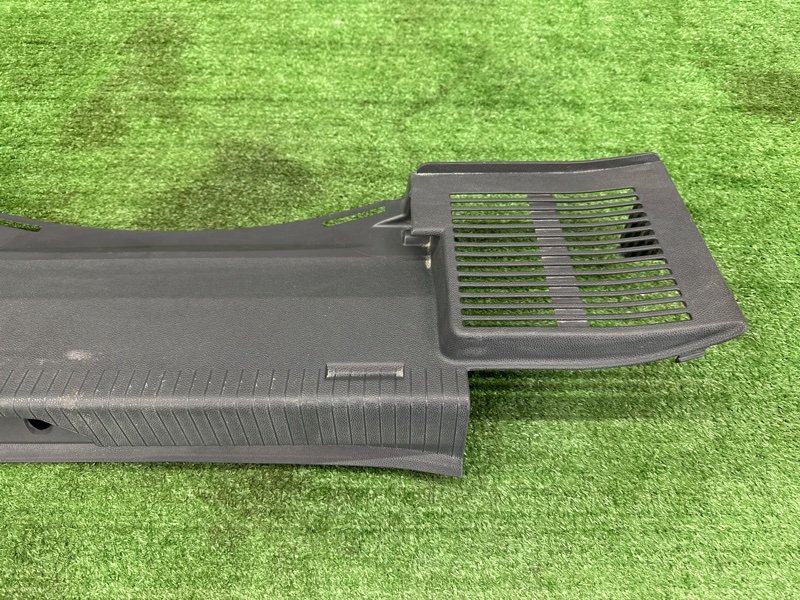 Накладка задней панели Opel Corsa