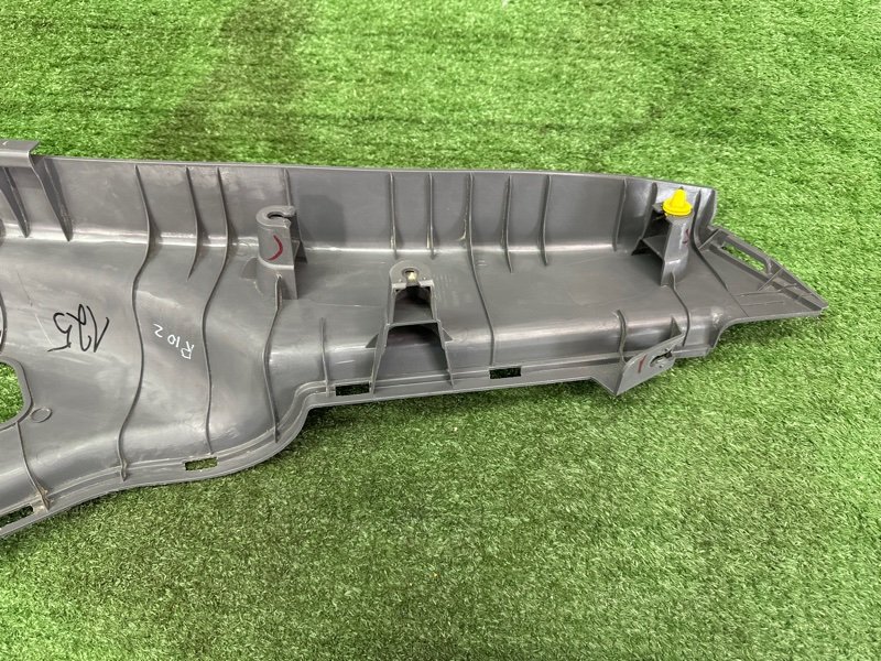 Накладка стойки кузова Kia Rio 2