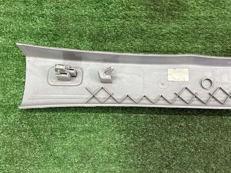 Накладка стойки лобового стекла Opel Astra H