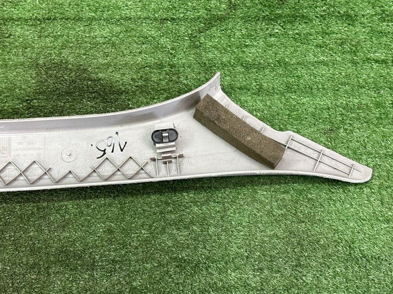 Накладка стойки лобового стекла Opel Astra H