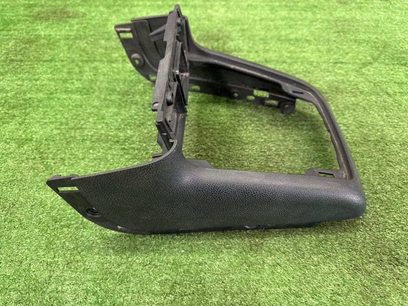 Накладка центральной консоли Ford Mondeo 3