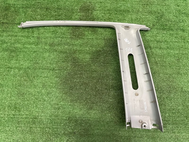 Накладка центральной стойки верхняя Kia Spectra SD