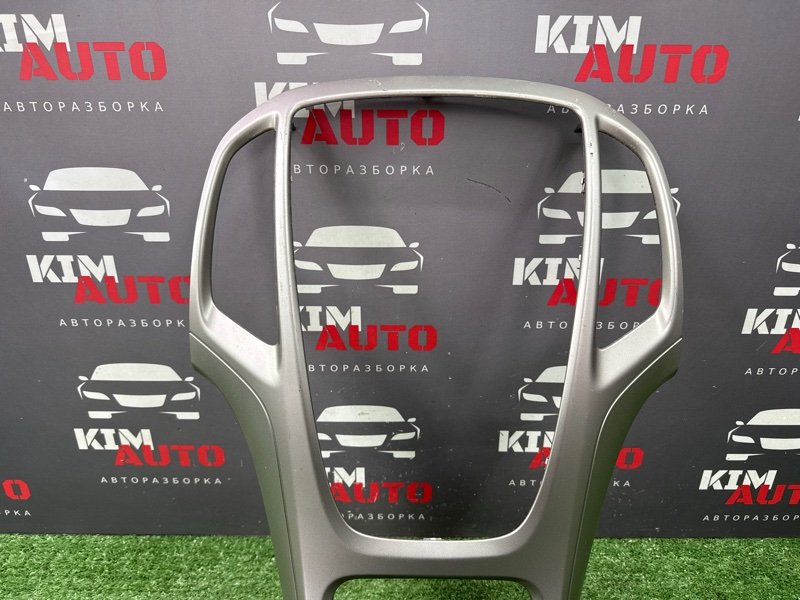 Накладка центральной консоли Opel Astra J
