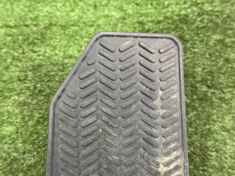 Подставка под ногу Honda Civic 4D