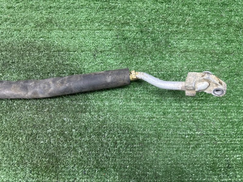 Трубка кондиционера Toyota Land Cruiser 200