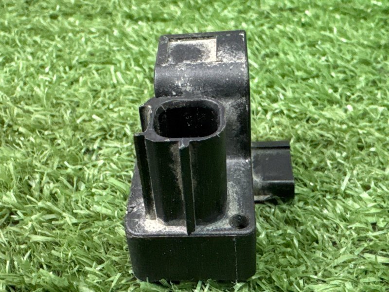 Датчик удара Air Bag Hyundai Solaris 1 2013 RB