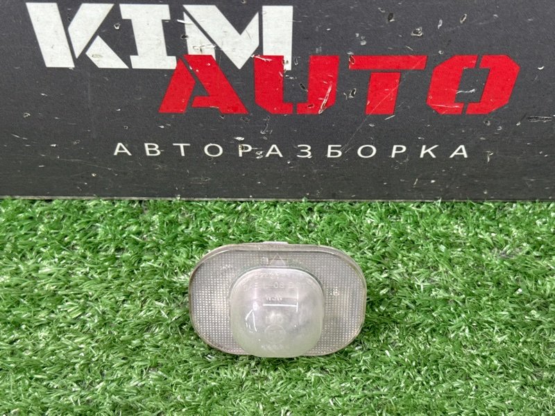 Плафон подсветки номера Hyundai Solaris 1 2013 RB