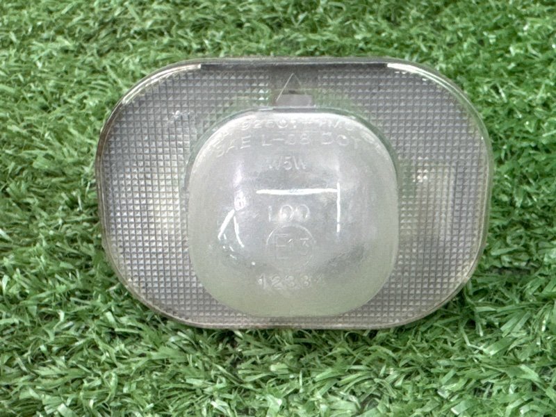 Плафон подсветки номера Hyundai Solaris 1 2013 RB