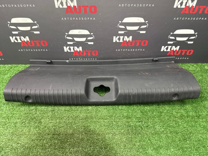 Накладка задней панели Hyundai Solaris 1 2013 RB