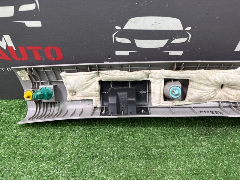 Накладка стойки лобового стекла Hyundai Solaris 1 2013 RB