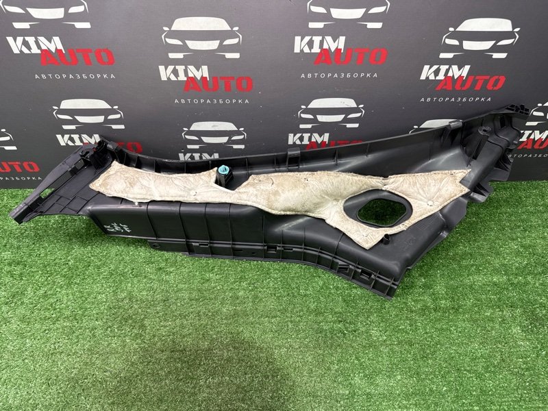 Накладка стойки кузова Hyundai Solaris 1 2013 RB