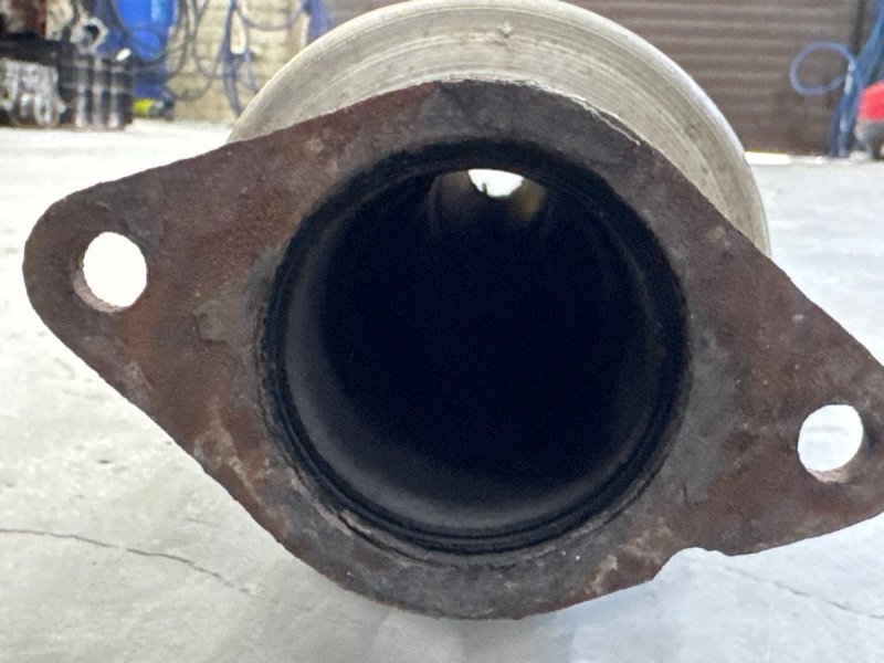 Резонатор глушителя Ford Kuga 2013 SUV