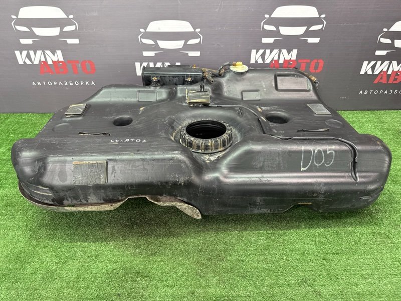 Бензобакбак топливный Kia Cerato 1