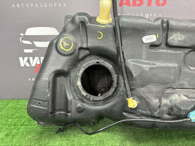 Бензобакбак топливный Peugeot 307