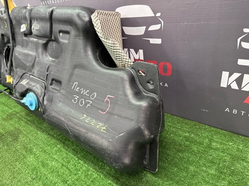 Бензобакбак топливный Peugeot 307