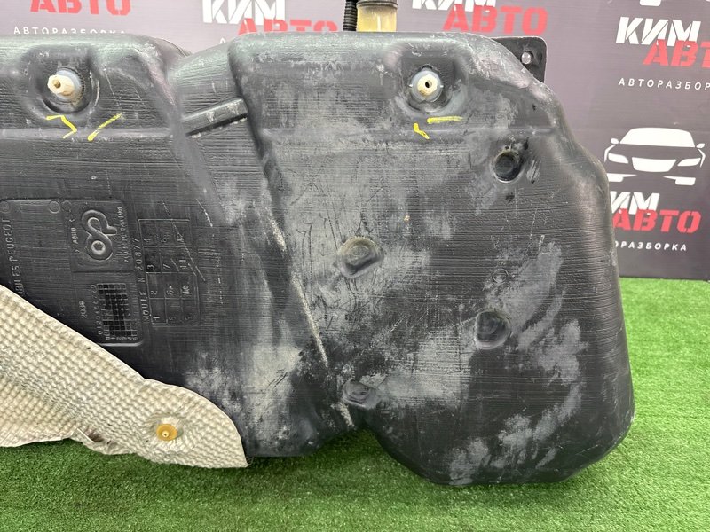 Бензобакбак топливный Peugeot 307